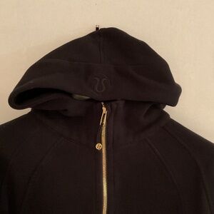 Authentic lulu hoodie xl